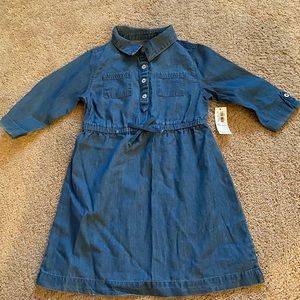 Old Navy 5T girl denim dress.